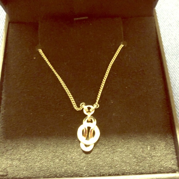 Links of London necklace